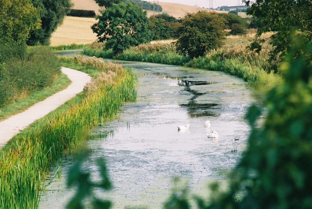 Methodist Churches in Vale of Belvoir
Grantham Canal runs through the centre of the Circuit.